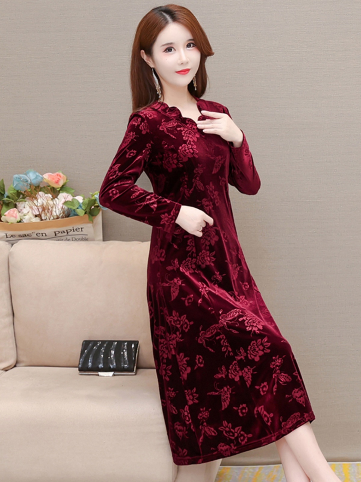 Elegante Vestido de Terciopelo - Women Fashion Over The Years reseña y precio